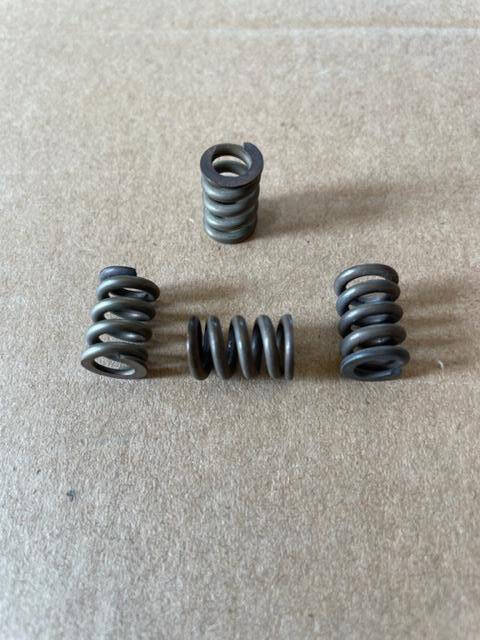 Cessna/Nicrocraft 180, 182, 185 Exhaust System Spring. 186-218. New - part number 186-218