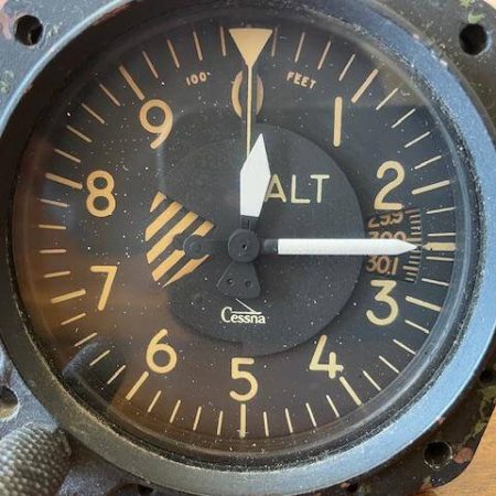 Aerosonic-Cessna 35,000' Altimeter.  Used.