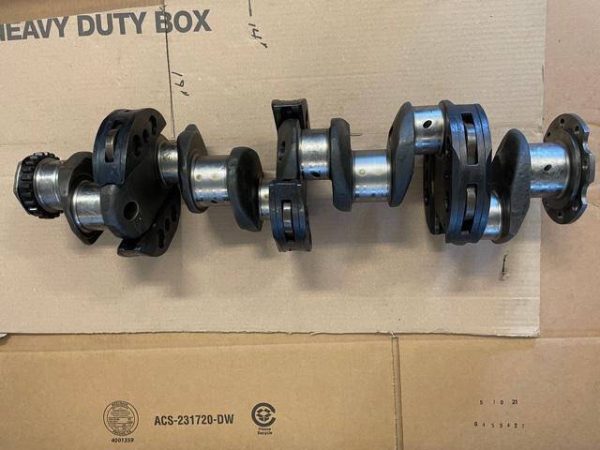 Lycoming GSO-480 Crankshaft With 10 Hours Total Time. For Splined engine - part number 75259 or 70420 (view 1)