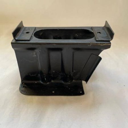 Cessna 310, 320 Ground Service Plug Mounting Bracket. As Removed - part number 0822006-1