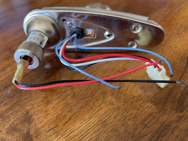 Whelen A600-PG Wing Tip Strobe & Nav Light Assembly. Green. New Old Stock - part number 01-0790006-00 (view 4)