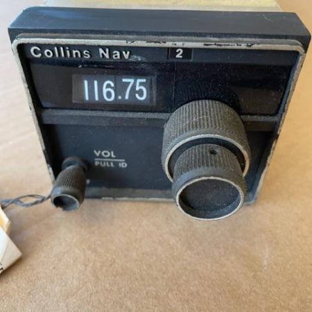 Collins VIR-350 Navigation Receiver. Serviceable Tag. Used - part number 622-2081-001