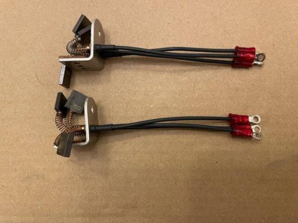 Cessna Mccauley De-Ice Brush And Holder Assembly. New Old Stock - part number B40189