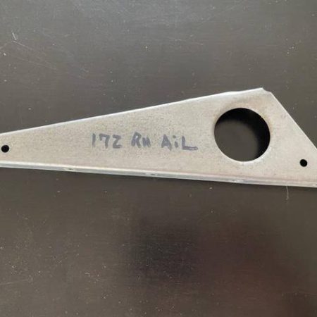 Cessna 172 M/N RIGHT Aileron Rib #4. As Removed - part number 0523811