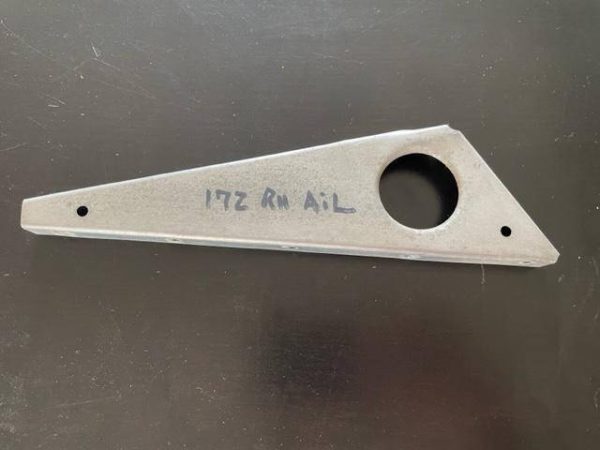 Cessna 172 M/N RIGHT Aileron Rib #4. As Removed - part number 0523811