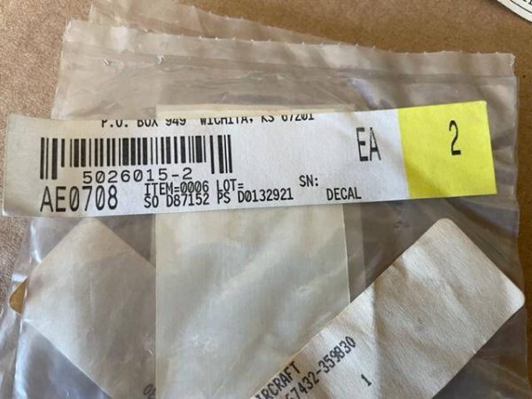 Cessna Placard "100/130 Aviation Fuel Aux Fuel Useable 48 Gallons. New - part number 5026015-2 (view 2)