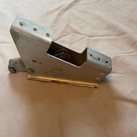 Cessna 172, 180, 182, 185 PARKING BRAKE BRACKET. Used - part number 0713070-20
