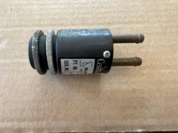 Cessna Single Engine Suction Gauge. Used - part number C668509-0101 (view 2)