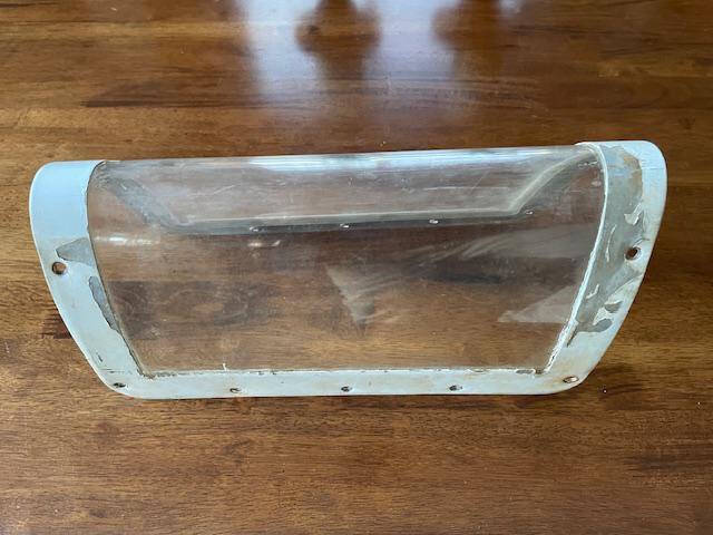 Cessna 180, 182, 185, 210 Left Wing Mounted Landing Light Retainer & Window. Used - part number 0722100-3 (retainer)