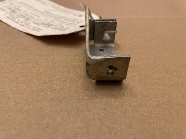 Cessna 180, 185 Rudder; UPPER Hinge, UPPER Bracket. As Removed - part number 0731100-5 (view 1)