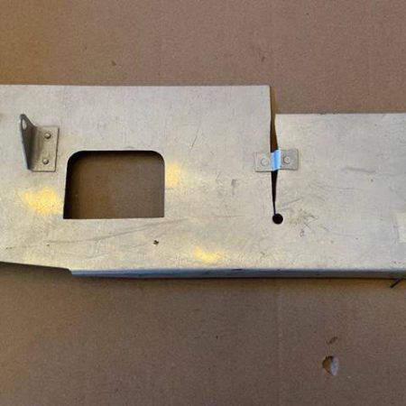 Cessna 150 LEFT Cylinder Vertical Baffle-Front.  New Old Stock.