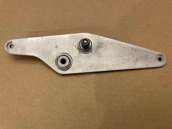 Cessna 180, 182, 185 Elevator Forward Bellcrank. As Removed - part number 0510159 (view 2)
