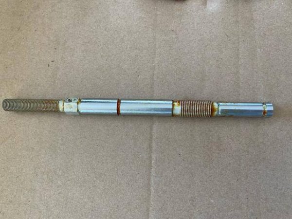 Beechcraft T-34 Propeller Control Bolts. New Old Stock - part number 278-336 (view 1)