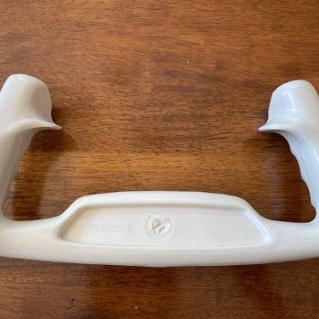 Beechcraft Control Wheels With SHORT Style Grips. NEW.