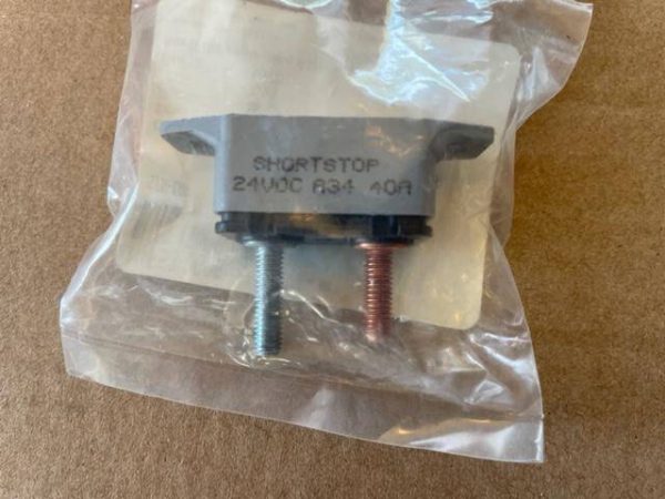 Lamar F53-0006 24 Vdc, 40 Amp Circuit Breaker. New - part number F53-0006