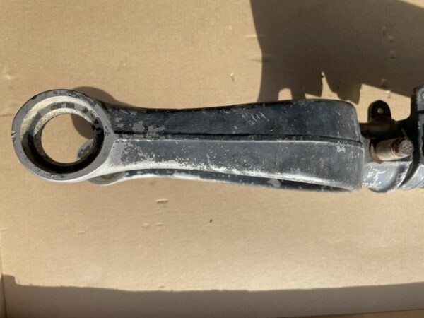 Cessna 182E Shock Strut Assembly, Lower. Nose Gear. Used - part number 0743600-200 Assembly (view 3)