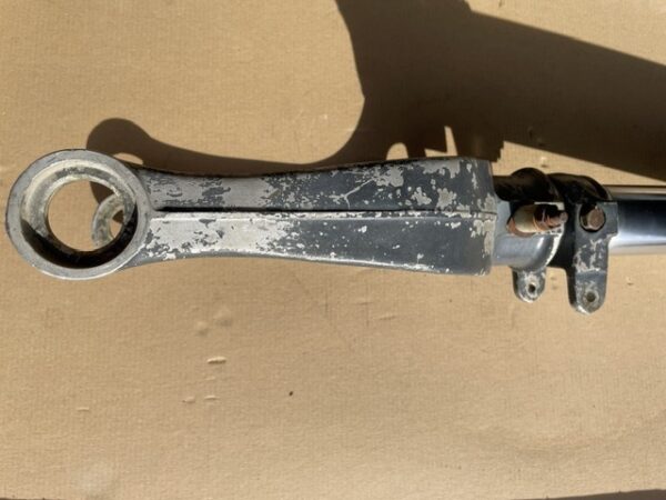 Cessna 182E Shock Strut Assembly, Lower. Nose Gear. Used - part number 0743600-200 Assembly (view 4)