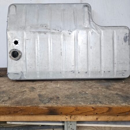 Cessna 172N LEFT Extended Range Fuel Tank.  Used.