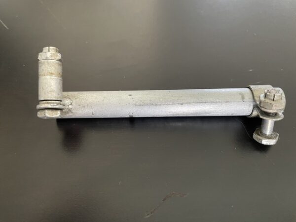 Cessna 182E Parking Brake Shaft Housing. Used - part number 0813156-4 (view 4)