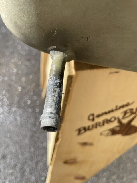 Cessna 172M LEFT Standard Fuel Tank. Used - part number 0526007-203 (view 11)