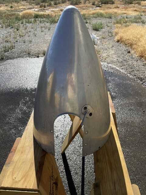 Beechcraft Baron 58 McCauley 2-Blade De-Iced Spinner. Used - part number D3395 (view 1)
