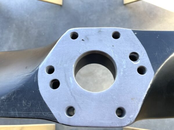 McCauley DTM7553 2-Blade Propeller. Overhauled - part number DTM7553 (view 11)