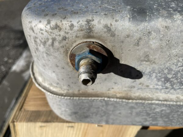 Cessna 172M LEFT Fuel Tank. Used - part number 0526007-203 (view 6)